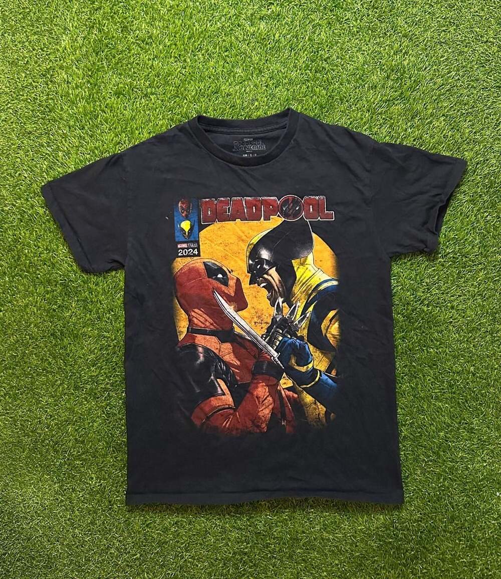 Marvel Studios Deadpool And Wolverine T-Shirt Size S Black Graphic Tee